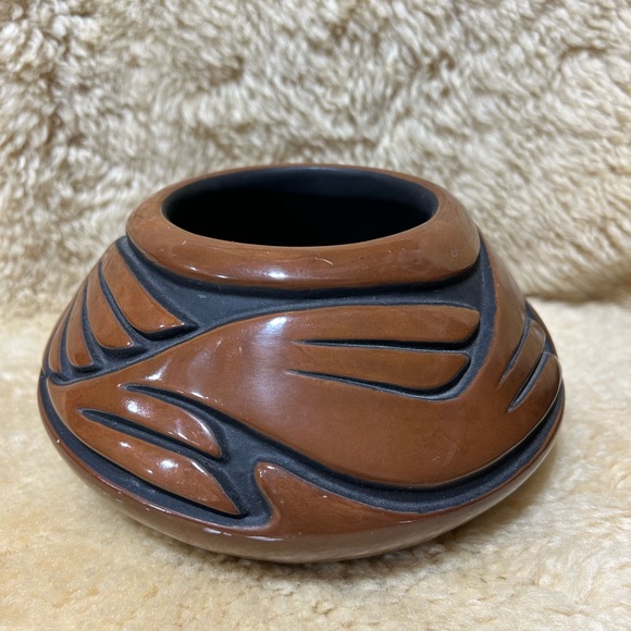 Carol Grace Loretta Santa Clara Jemez Avanyu bowl - Picture 3 of 7